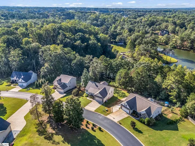 $375,000 | 261 Glendower Lane, Chesnee, SC 29323