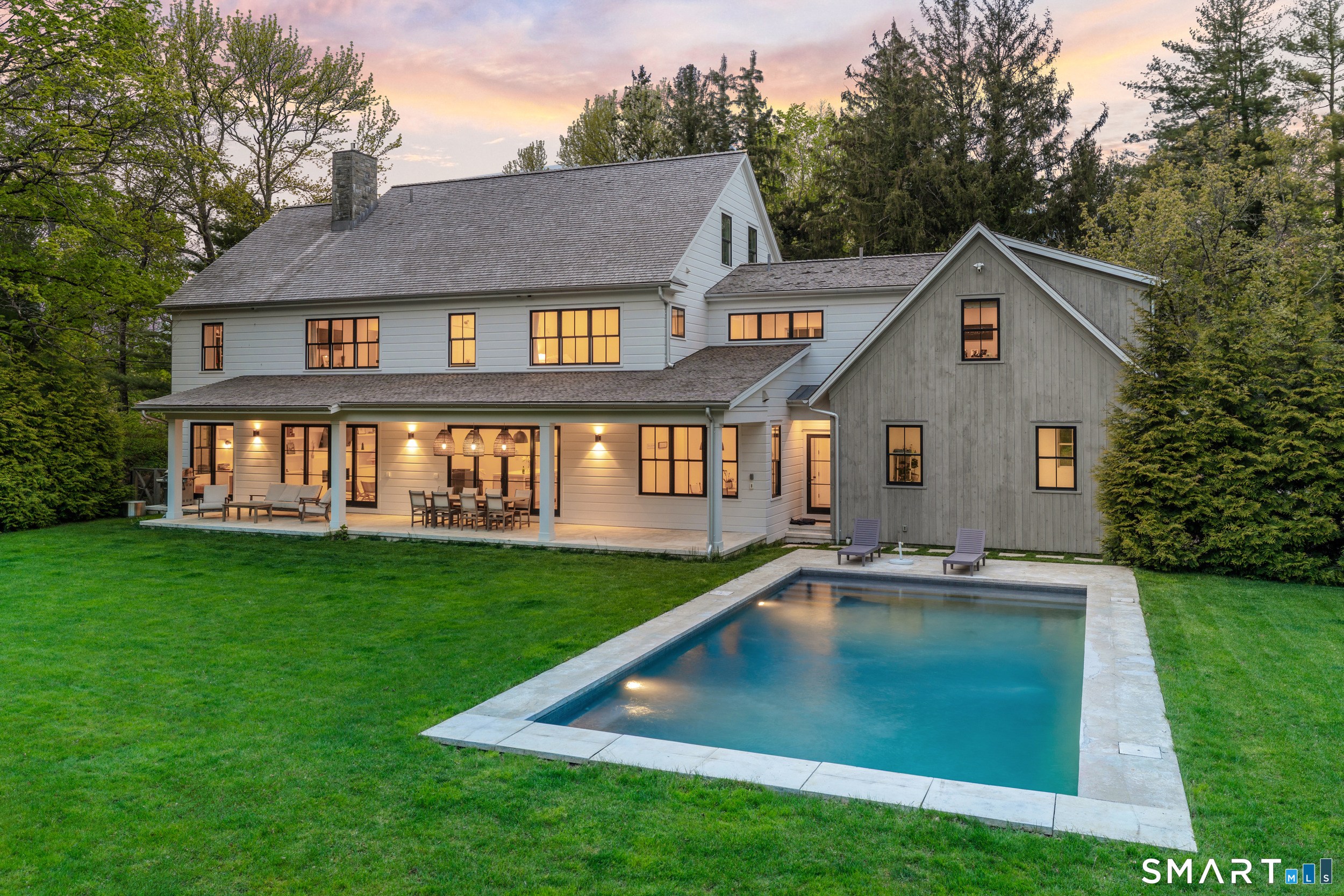 13 Sunswyck Road Darien, CT 06820 - Photo 2 of 40