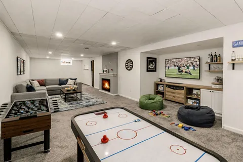 $489,900 | 15613 West Riviera Drive, New Berlin, WI 53151