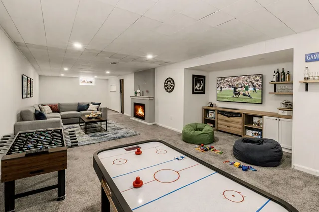 $489,900 | 15613 West Riviera Drive, New Berlin, WI 53151