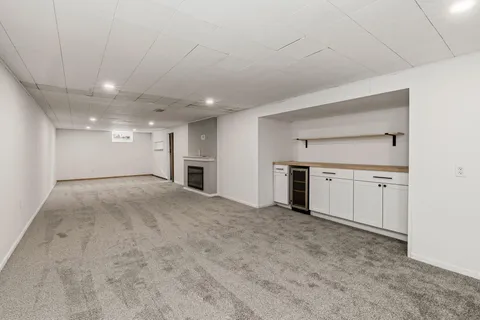 $489,900 | 15613 West Riviera Drive, New Berlin, WI 53151