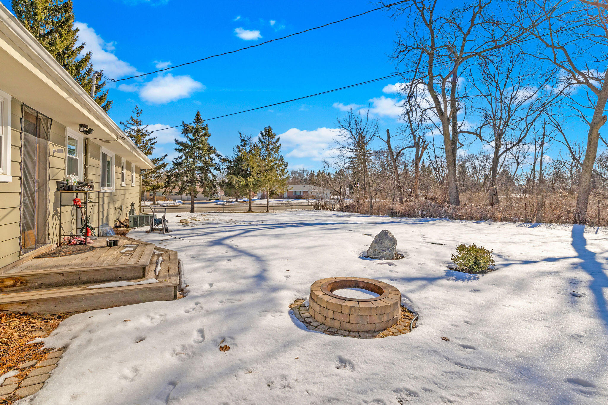 15613 West Riviera Drive New Berlin, WI 53151 - Photo 18 of 20 Exterior Back Patio