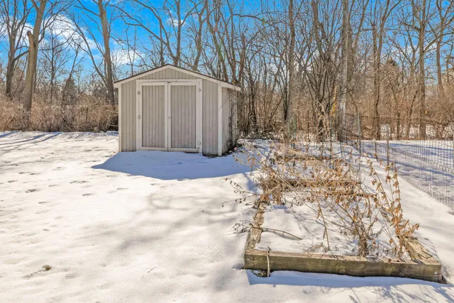 $489,900 | 15613 West Riviera Drive, New Berlin, WI 53151