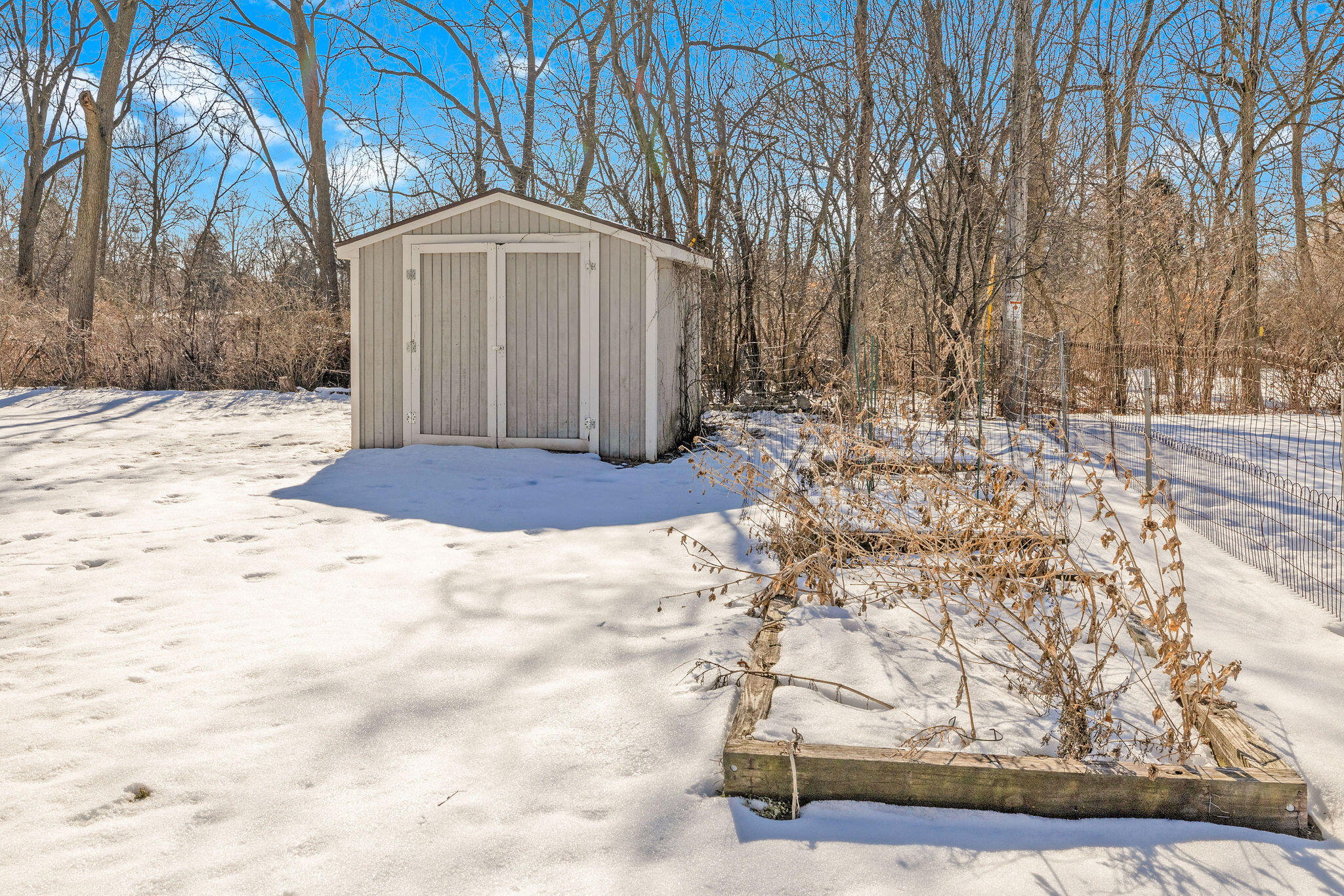 15613 West Riviera Drive New Berlin, WI 53151 - Photo 20 of 20 Exterior Shed