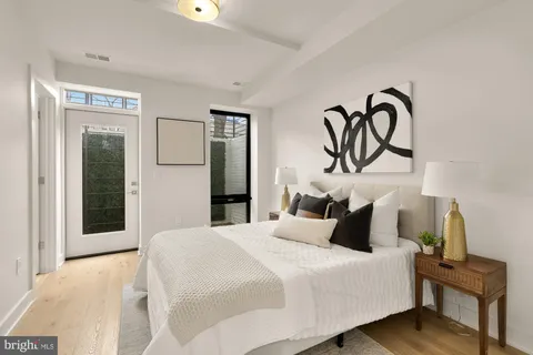 $850,000 | 2647 41st Street Northwest, Unit 1, Washington, DC 20007