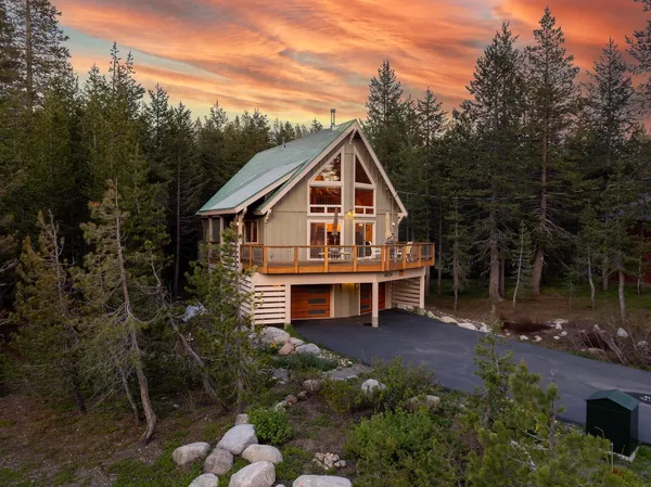$1,195,000 | 6104 Serene Road, Soda Springs, CA 95728