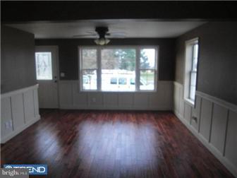 3277 Finland Road Pennsburg, PA 18073 - Photo 5 of 10 Living Room