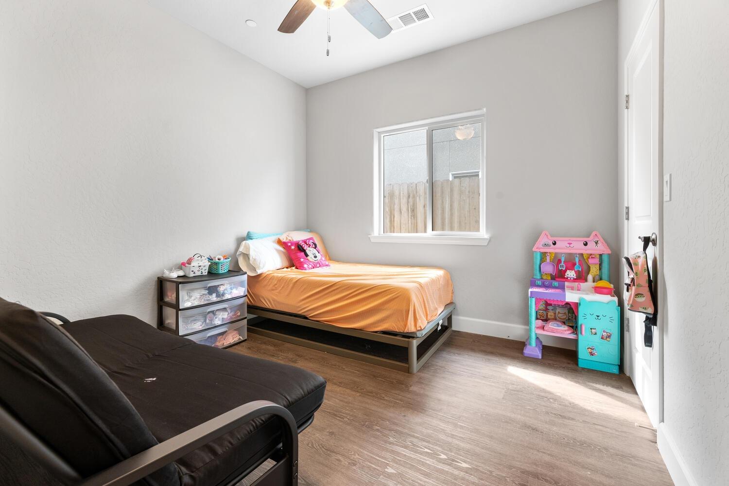 641 North Valencia Street Reedley, CA 93654 - Photo 25 of 31 Gallery Image 25