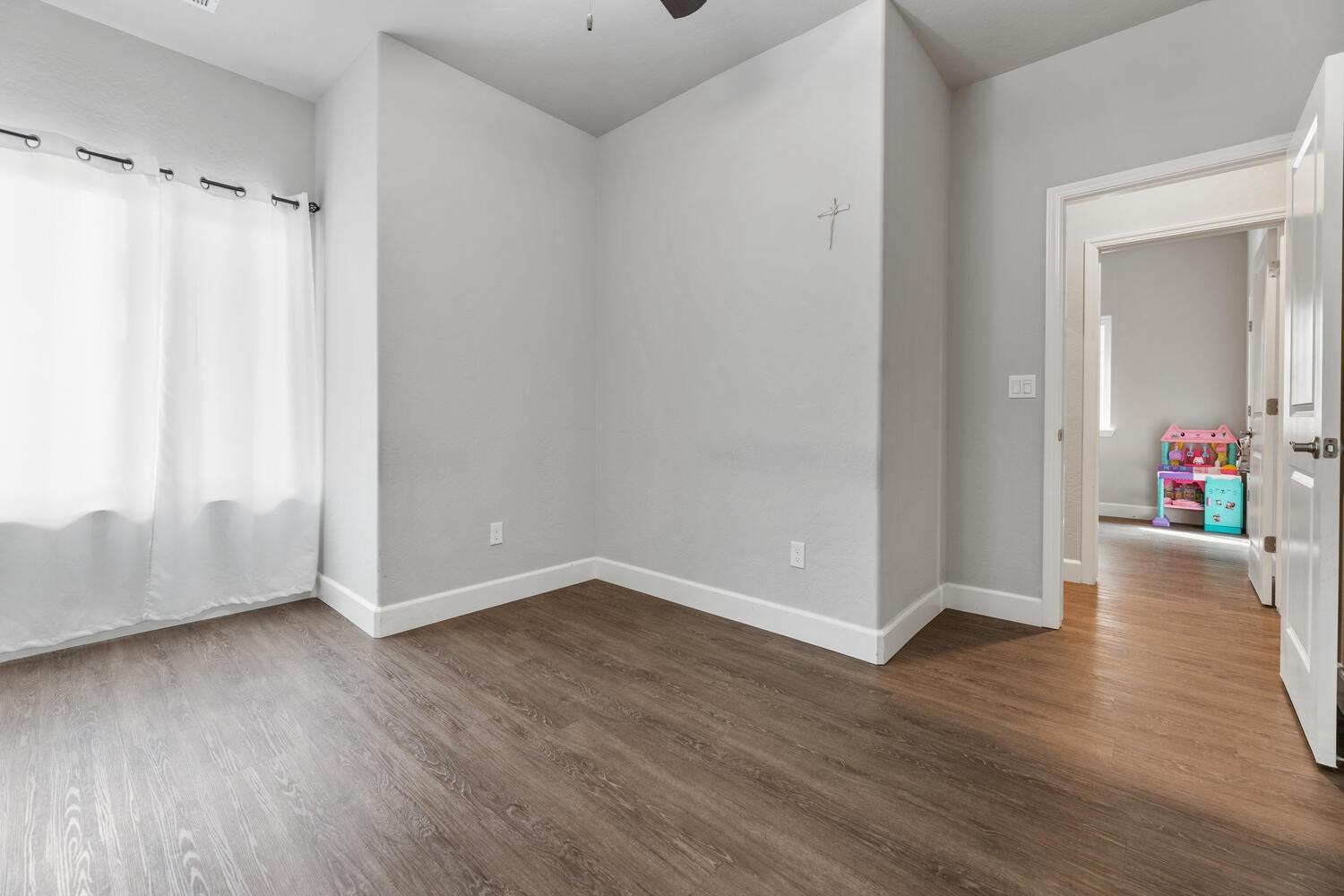 641 North Valencia Street Reedley, CA 93654 - Photo 29 of 31 Gallery Image 29