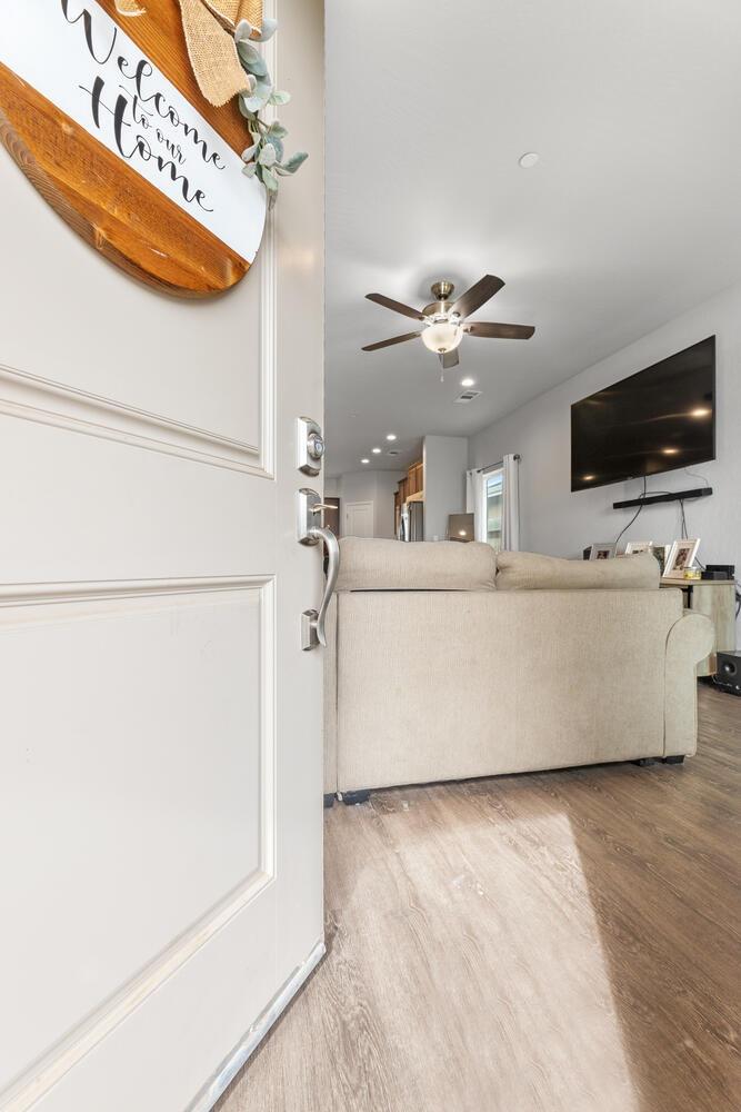 641 North Valencia Street Reedley, CA 93654 - Photo 3 of 31 Gallery Image 3