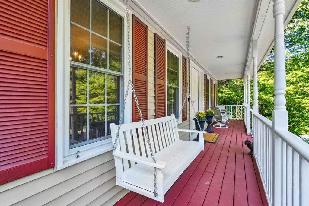 66 Dodge Road Sutton, MA 01590 - Photo 4 of 38