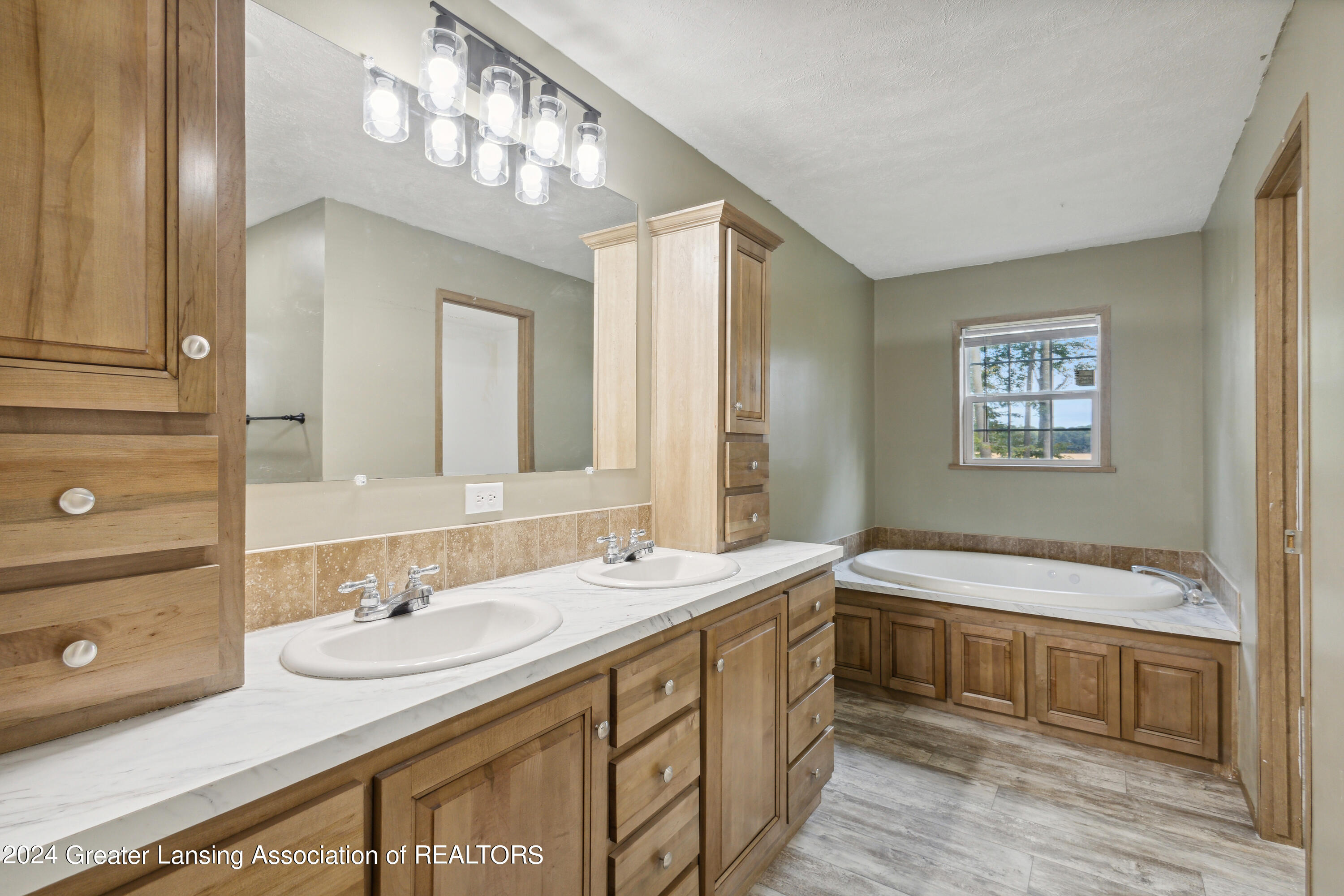 5233 Toles Road Mason, MI 48854 - Photo 19 of 49 12-5233-Toles-Rd-Mason-MI-48854-WindowSt