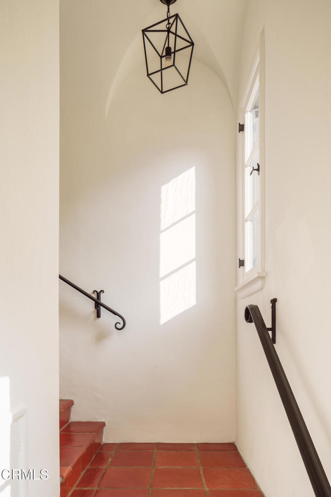 1200 Morada Place Altadena, CA 91001 - Photo 26 of 56 29-1200_Morada_Pl-29