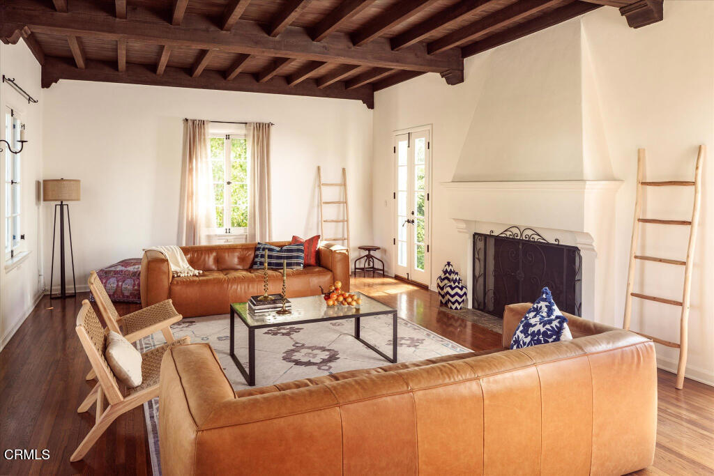 1200 Morada Place Altadena, CA 91001 - Photo 7 of 56 8-1200_Morada_Pl_Pickups-11