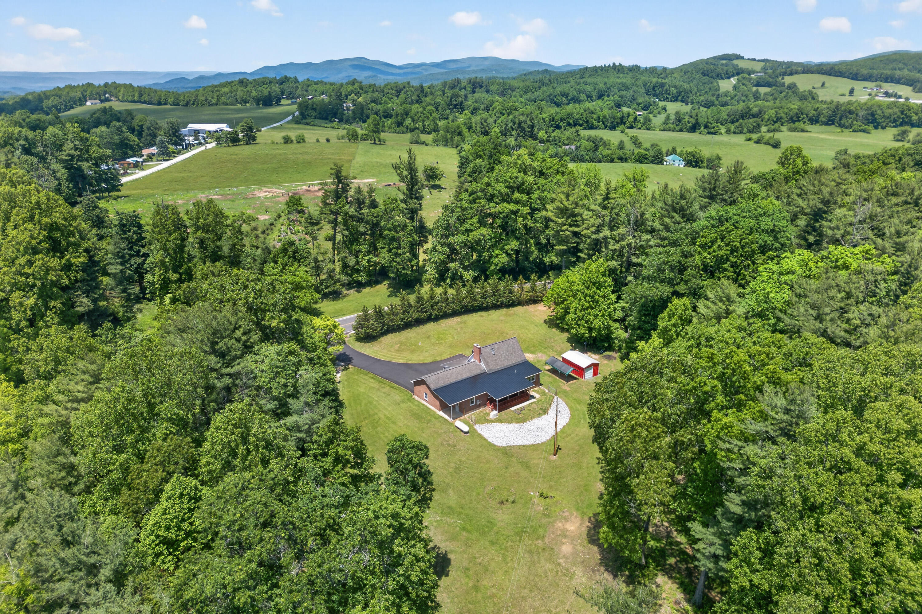 644 Daniels Run Road Northeast Copper Hill, VA 24079 - Photo 68 of 75 Copper Hill-81