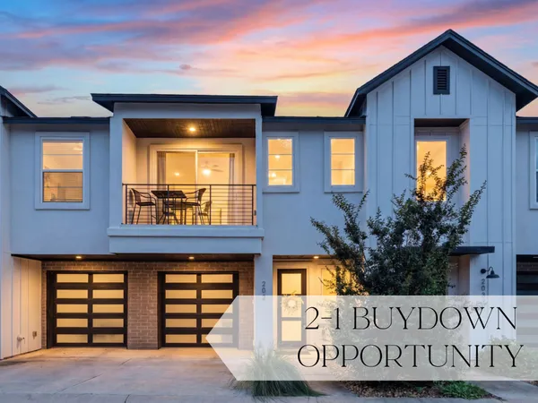 $384,000 | 12001 Vista Parke Drive, Unit 202, Austin, TX 78726