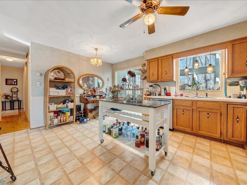 681 Ellis Road Hardy, VA 24101 - Photo 13 of 57 11-MIB06263
