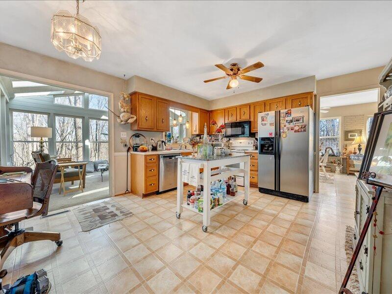 681 Ellis Road Hardy, VA 24101 - Photo 14 of 57 10-MIB06260