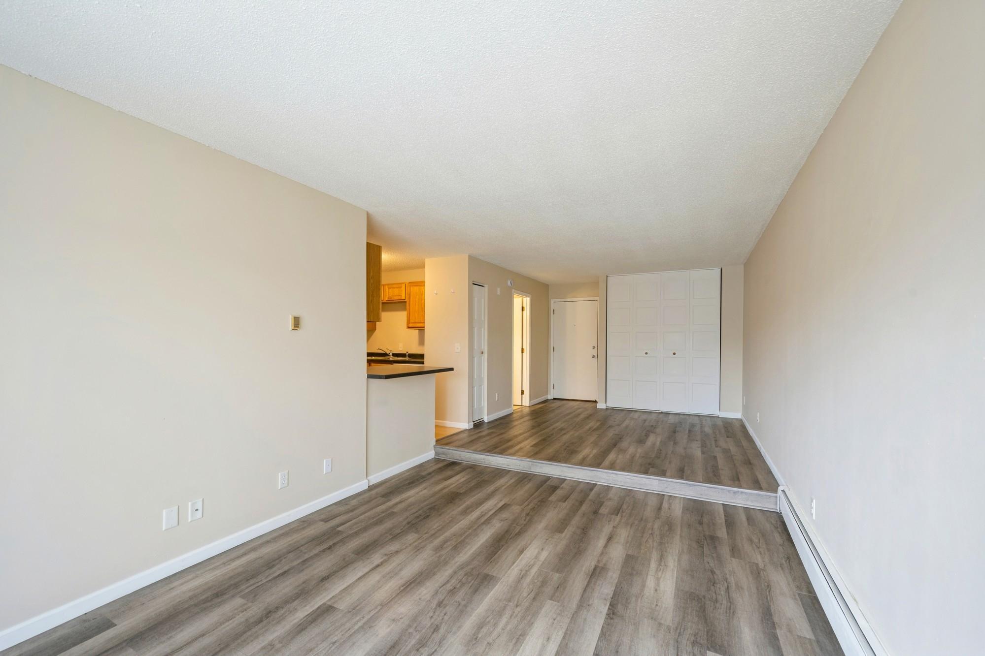 1601 North Innsbruck Drive, Unit 329 Fridley, MN 55432 - Photo 11 of 41