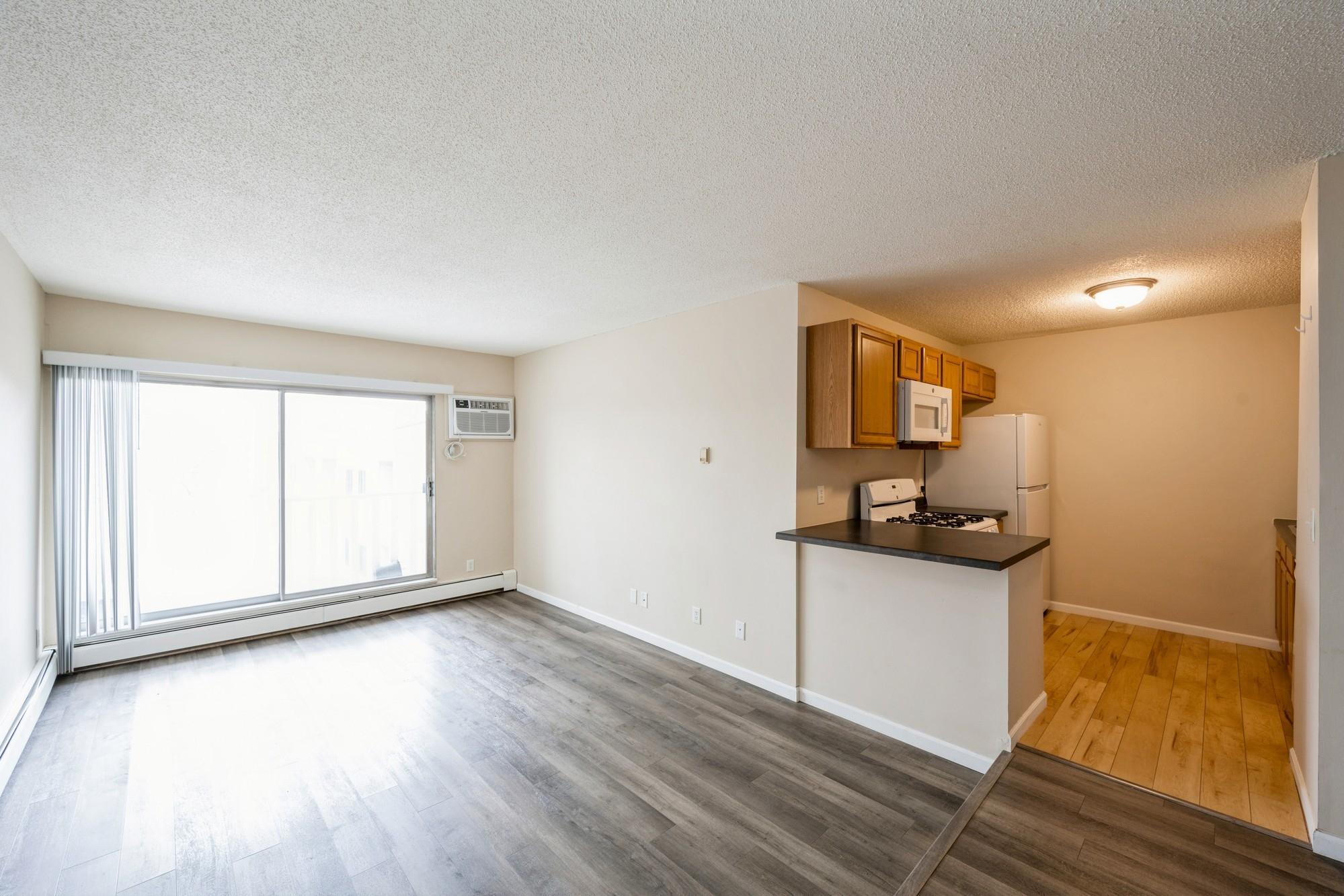 1601 North Innsbruck Drive, Unit 329 Fridley, MN 55432 - Photo 12 of 41