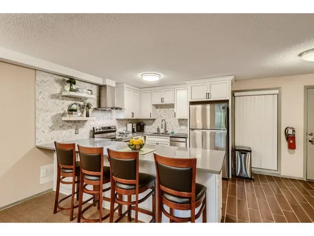 $100,000 | 1601 North Innsbruck Drive, Unit 329, Fridley, MN 55432