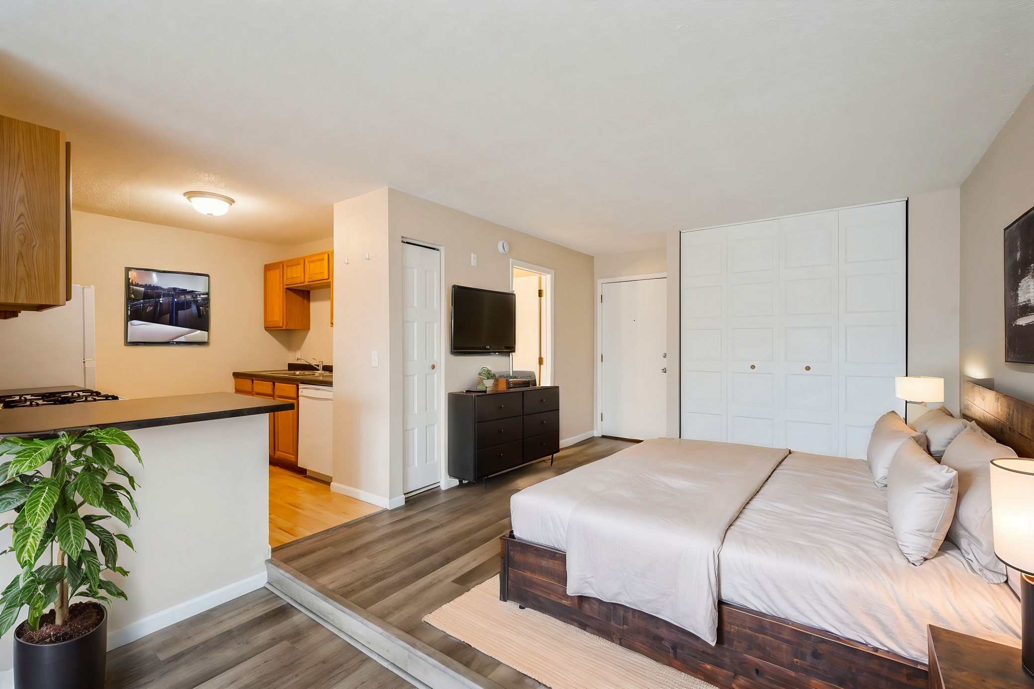 1601 North Innsbruck Drive, Unit 329 Fridley, MN 55432 - Photo 7 of 41