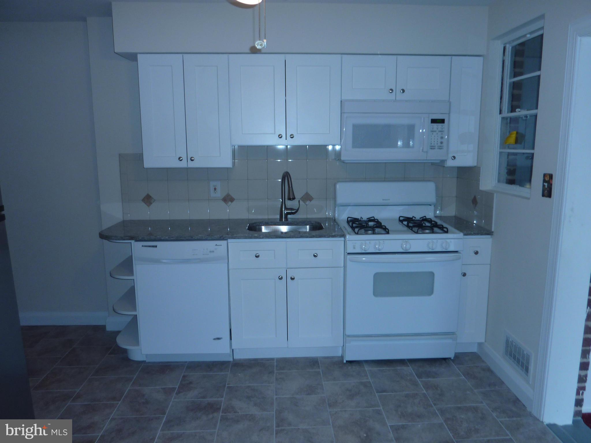 1610 Mussula Road Baltimore, MD 21286 - Photo 3 of 13 Kitchen