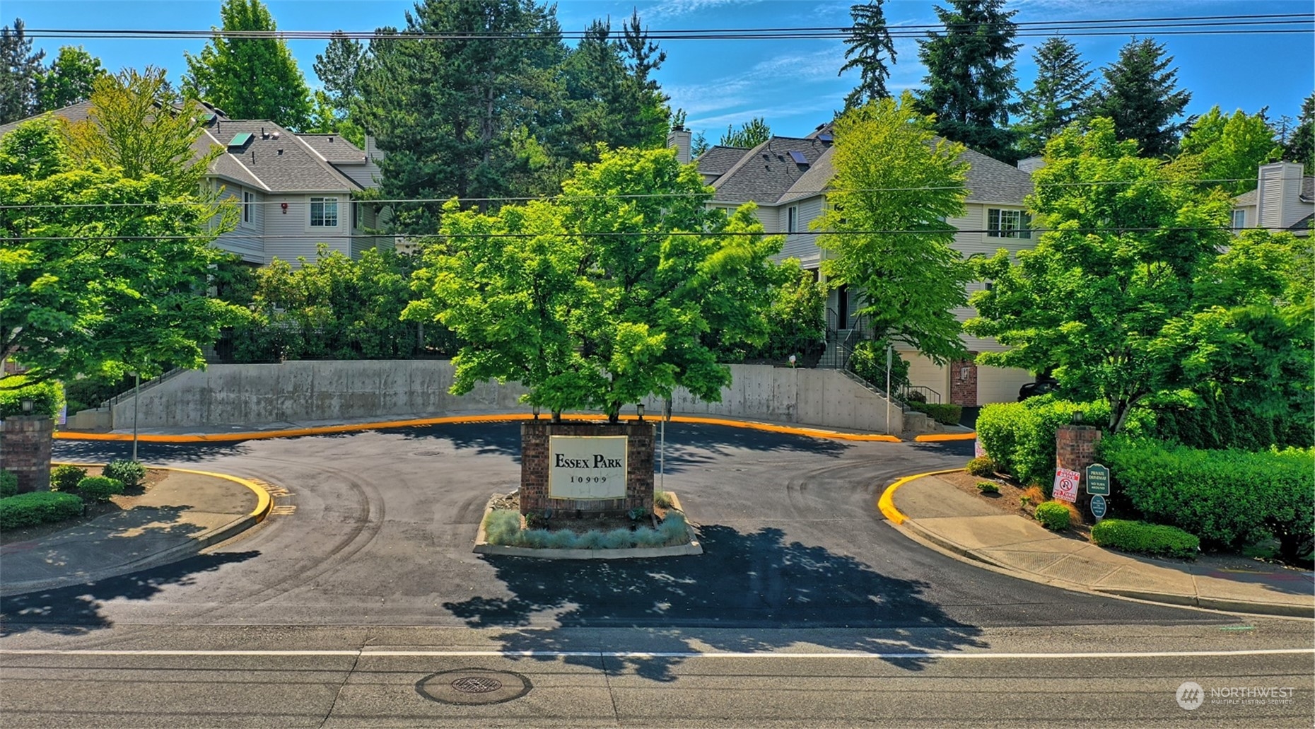 10909 Avondale Road Northeast, Unit B107 Redmond, WA 98052 - Photo 29 of 29 Gallery Image 29