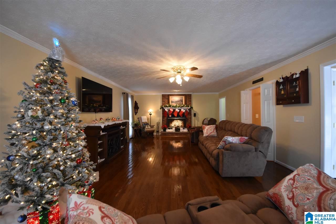 1268 Stillwater Road Anniston, AL 36207 - Photo 4 of 31