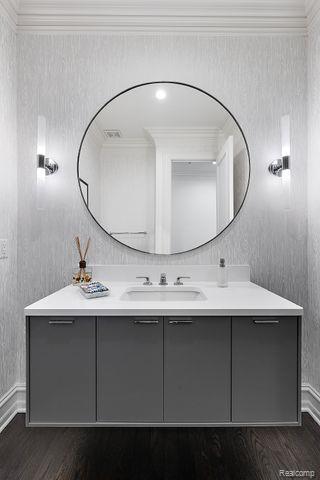 321 Aspen Road Birmingham, MI 48009 - Photo 12 of 38 Gallery Image 12