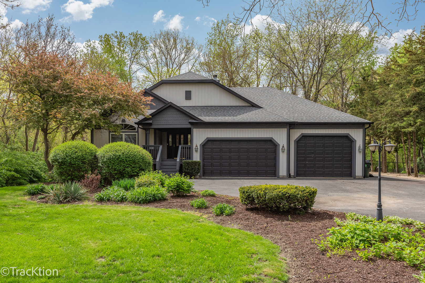 9218 Corneils Road Bristol, IL 60512 - Photo 2 of 11 Gallery Image 2