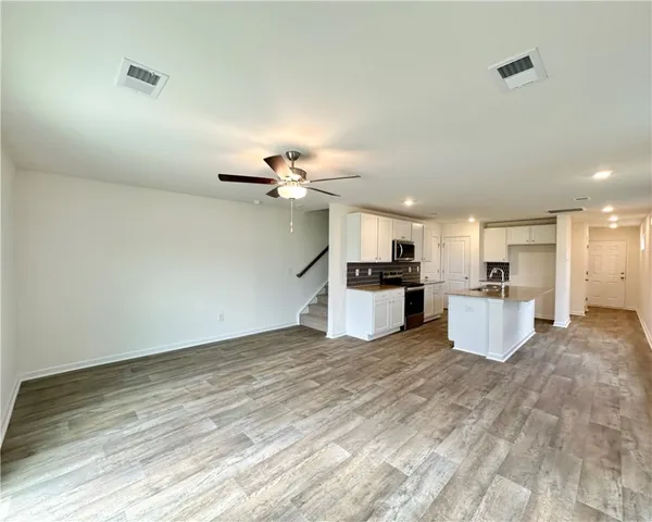 $231,165 | 573 Seaborn Circle, Pendleton, SC 29670