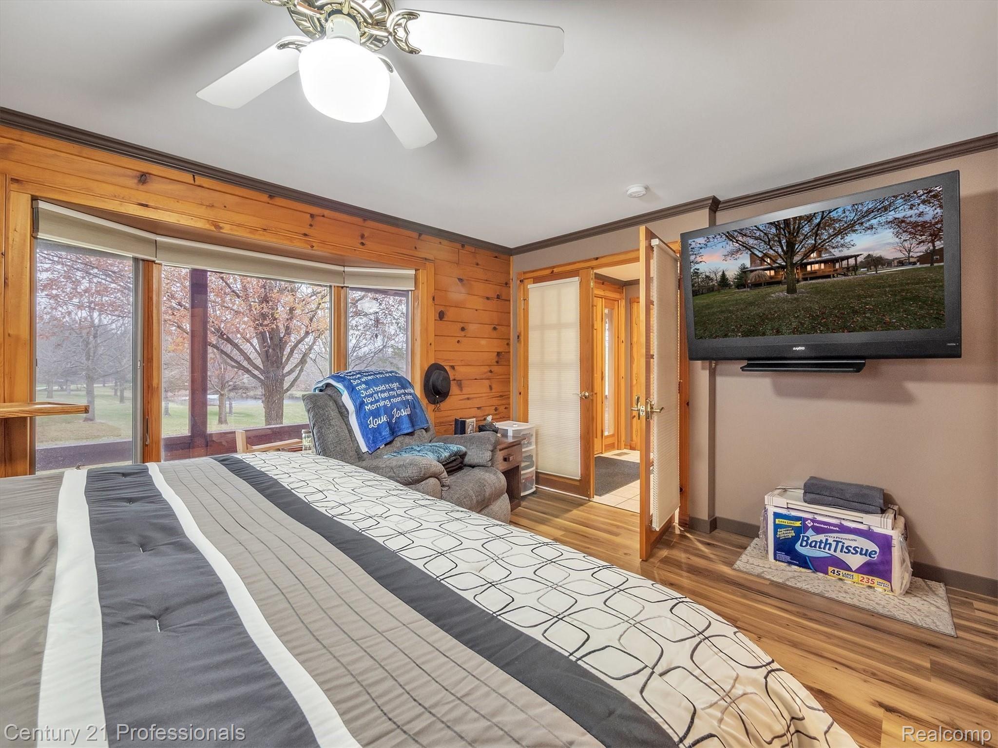 12862 Foley Road Emmett, MI 48022 - Photo 21 of 83 23-12862 Foley Rd--windowstill-realestate-photography-26.jpg