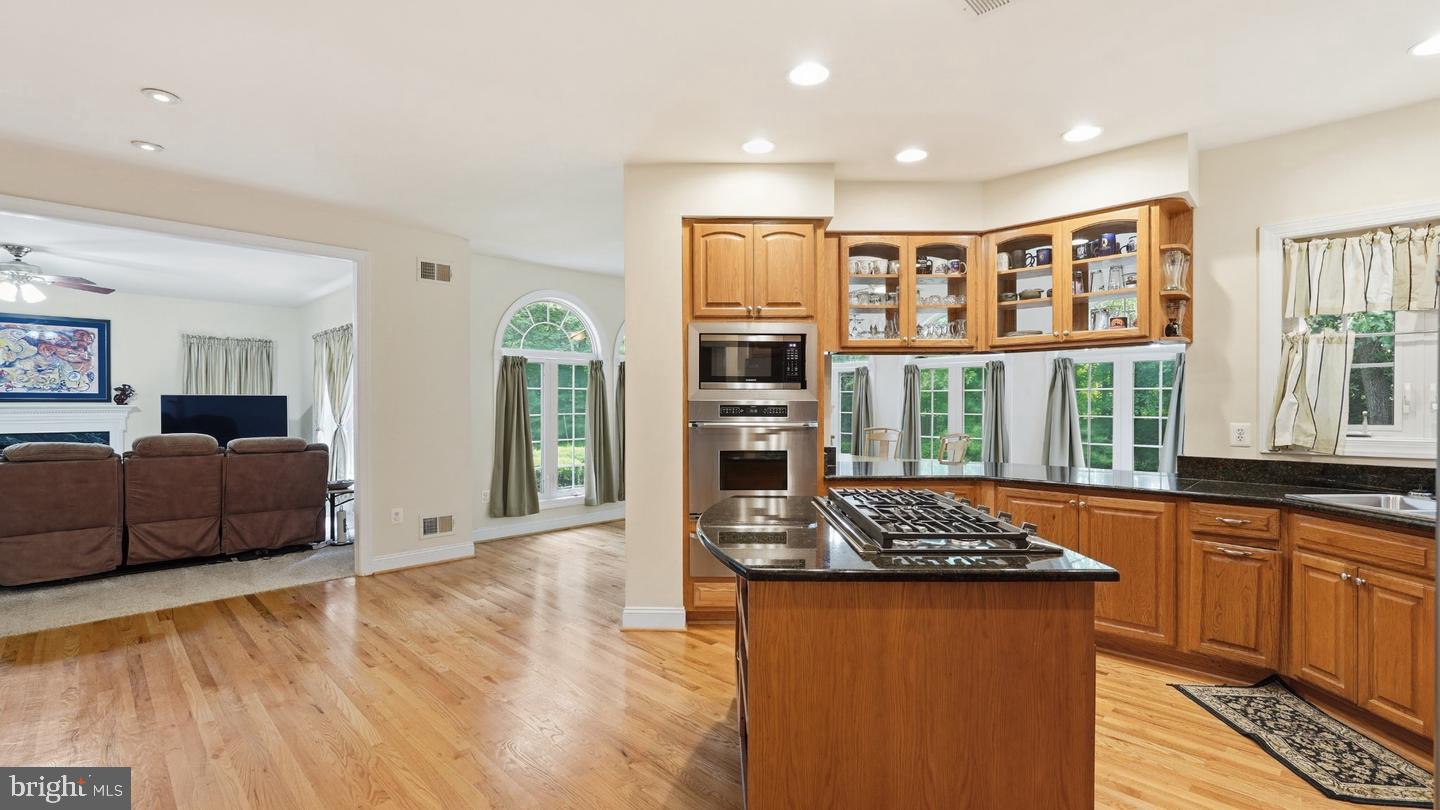 13301 Dumfries Road Manassas, VA 20112 - Photo 10 of 49 Gallery Image 10