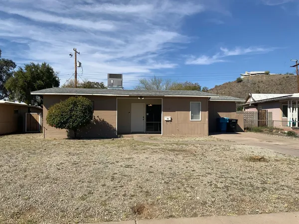$1,895 | 9444 North 4th Avenue, Phoenix, AZ 85021