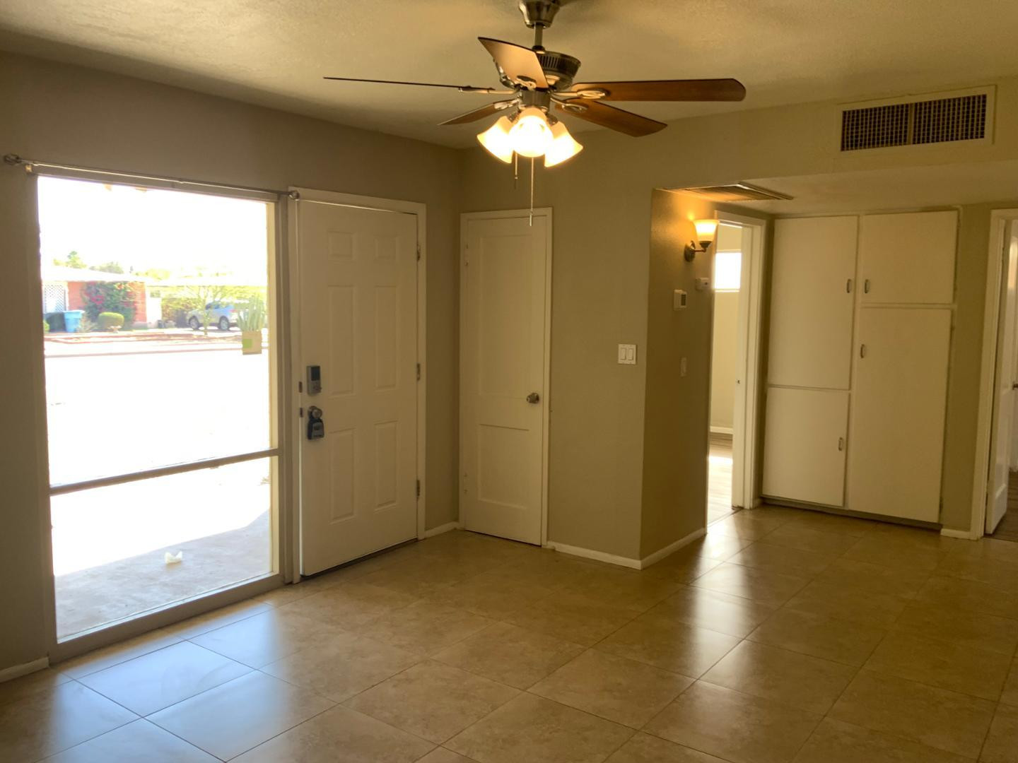 9444 North 4th Avenue Phoenix, AZ 85021 - Photo 3 of 23 Photo #3
