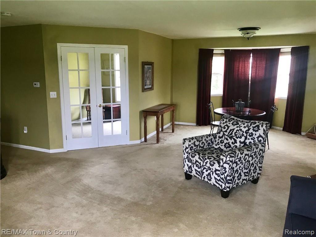 8524 Farrand Road Montrose, MI 48457 - Photo 6 of 32 IMG-7560.jpg