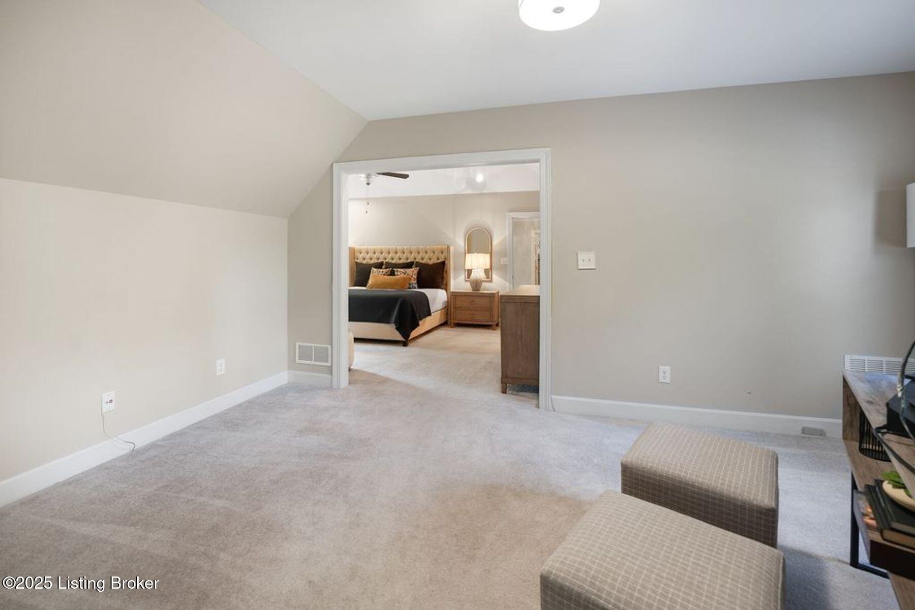 500 Moser Road Louisville, KY 40223 - Photo 34 of 62 photo_online_031