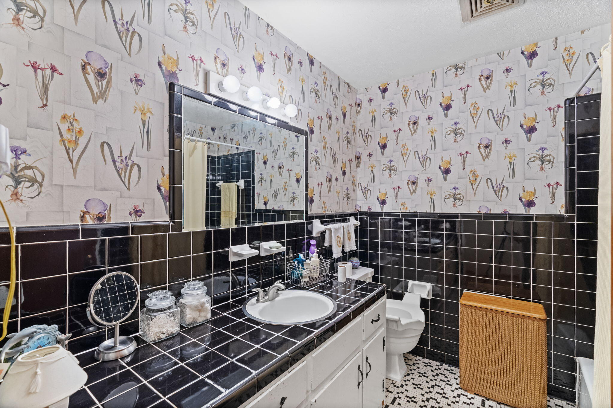 126 Spring Hill Terrace Bristol, VA 24201 - Photo 15 of 20 6-web-or-mls-DSC08514k