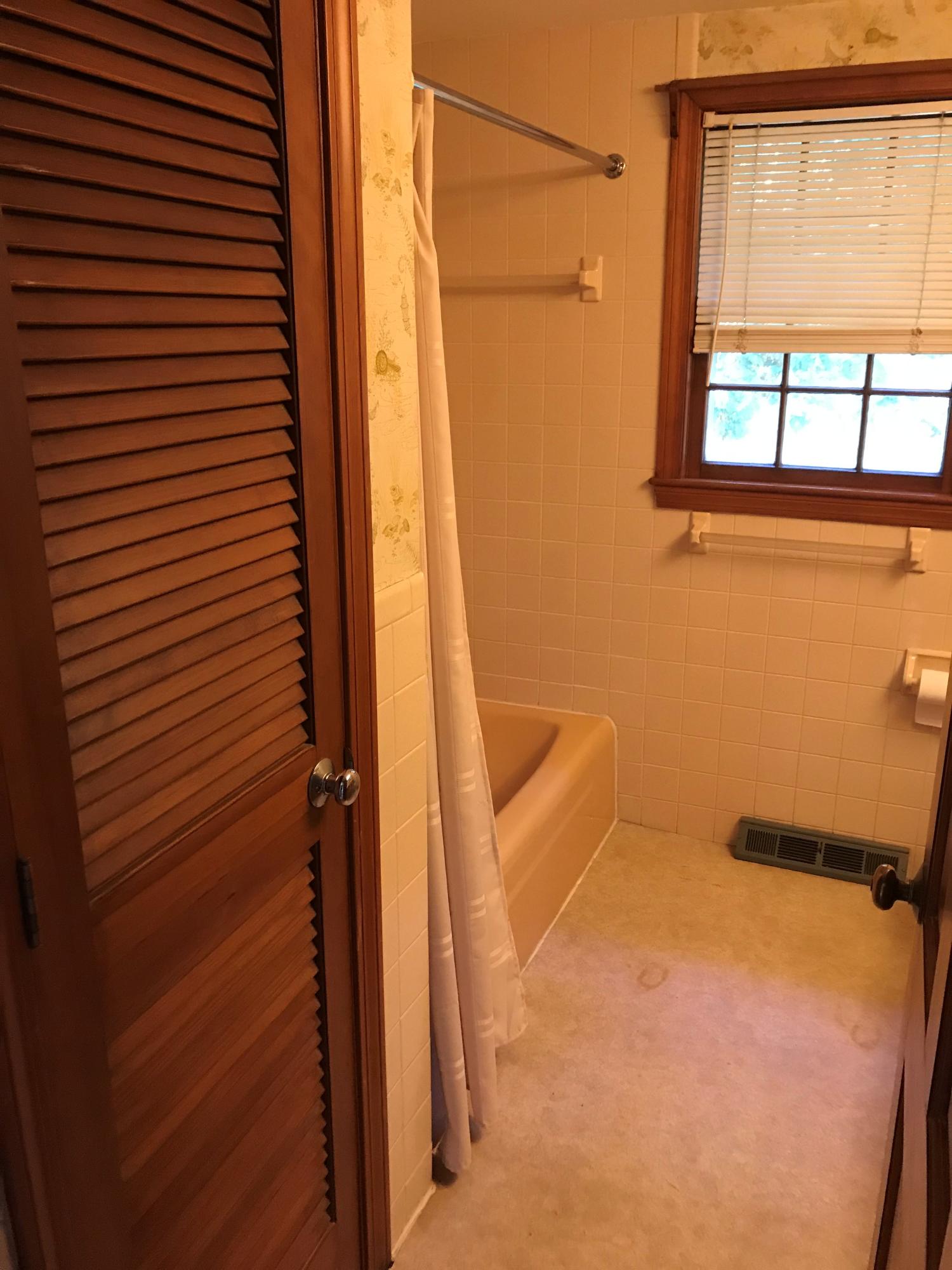 22 Chipman Road Sandwich, MA 02563 - Photo 8 of 18 a bathroom with a shower