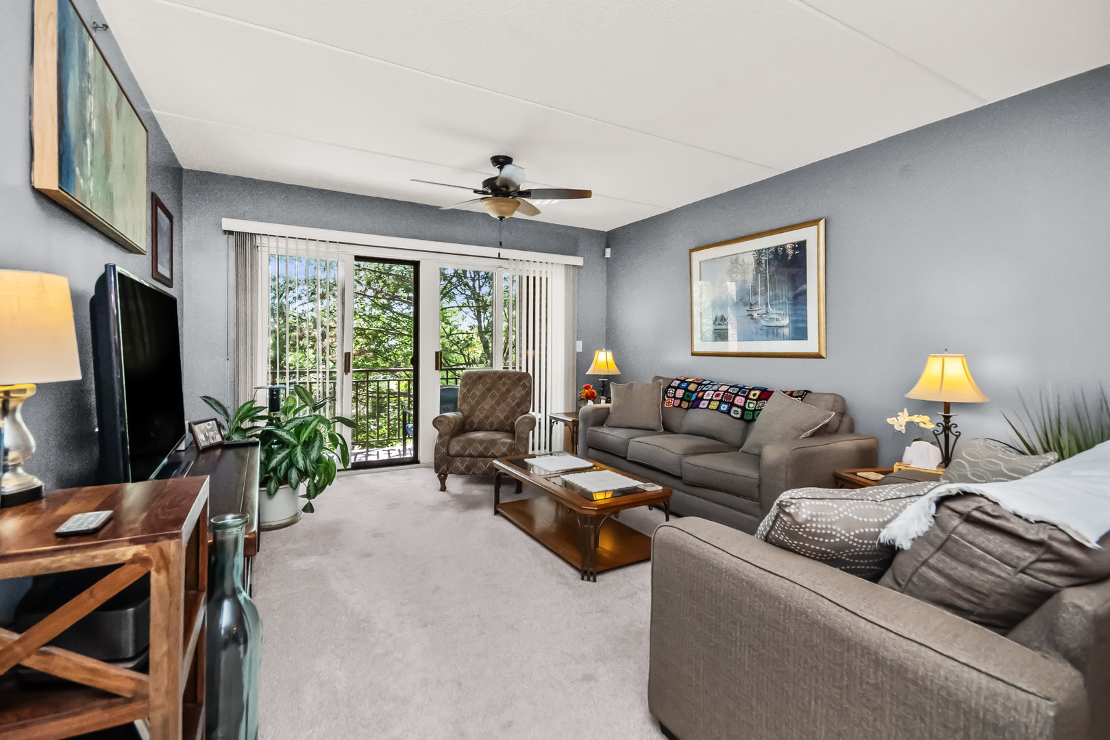 9220 East Prairie Road, Unit 306B Evanston, IL 60203 - Photo 2 of 11 Gallery Image 2