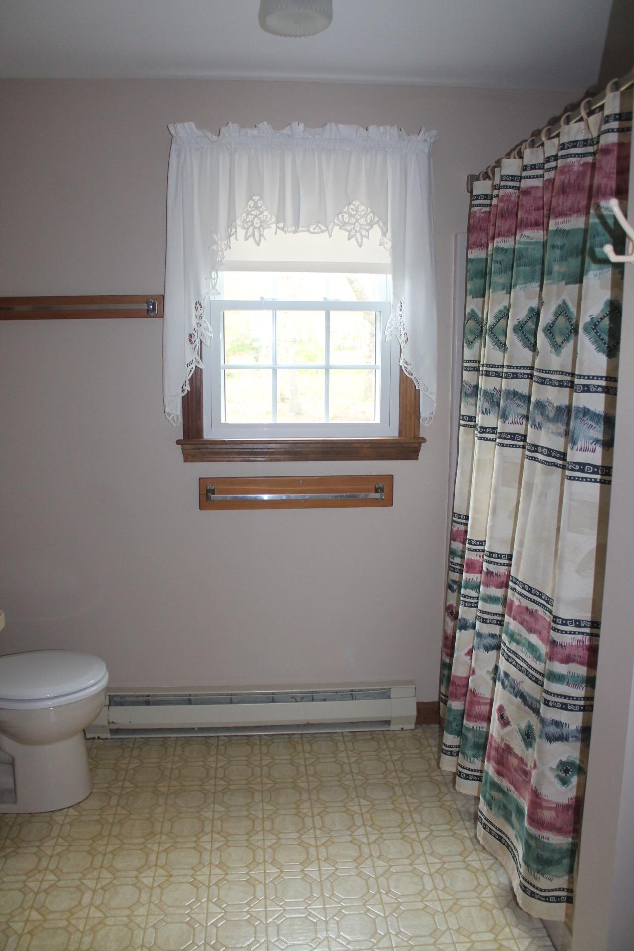 60 Arrowhead Road Eastham, MA 02642 - Photo 25 of 35 Bathroom1a