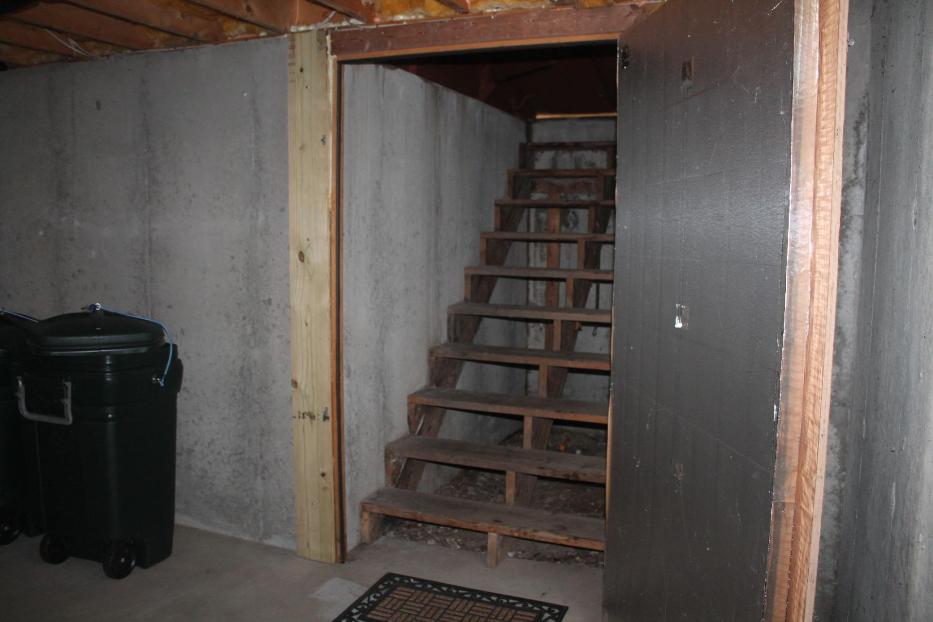 60 Arrowhead Road Eastham, MA 02642 - Photo 34 of 35 BulkheadEntrance