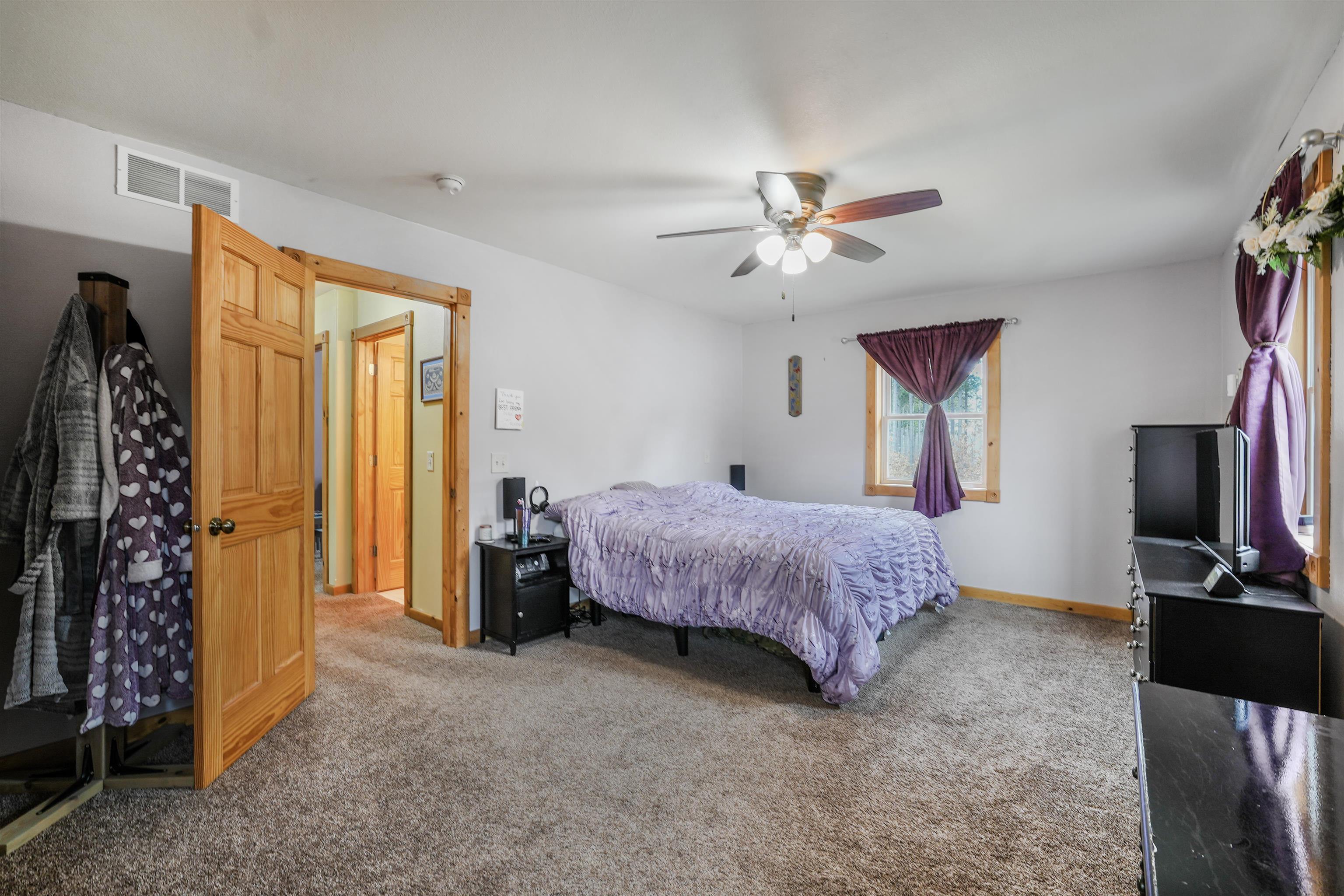 E10282 Greimel Road Baraboo, WI 53913 - Photo 7 of 38