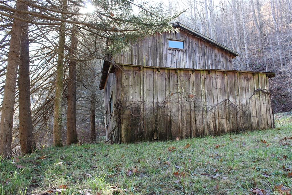 2186 Spillcorn Road Marshall, NC 28753 - Photo 17 of 37 Gallery Image 17