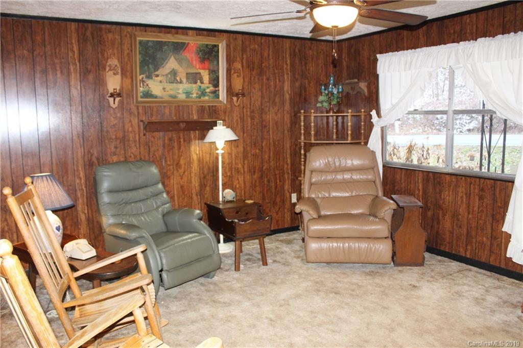 2186 Spillcorn Road Marshall, NC 28753 - Photo 29 of 37 Gallery Image 29