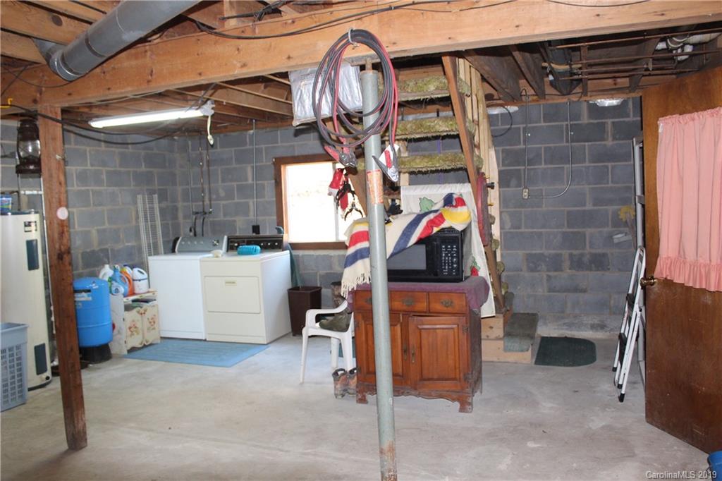 2186 Spillcorn Road Marshall, NC 28753 - Photo 36 of 37 Gallery Image 36