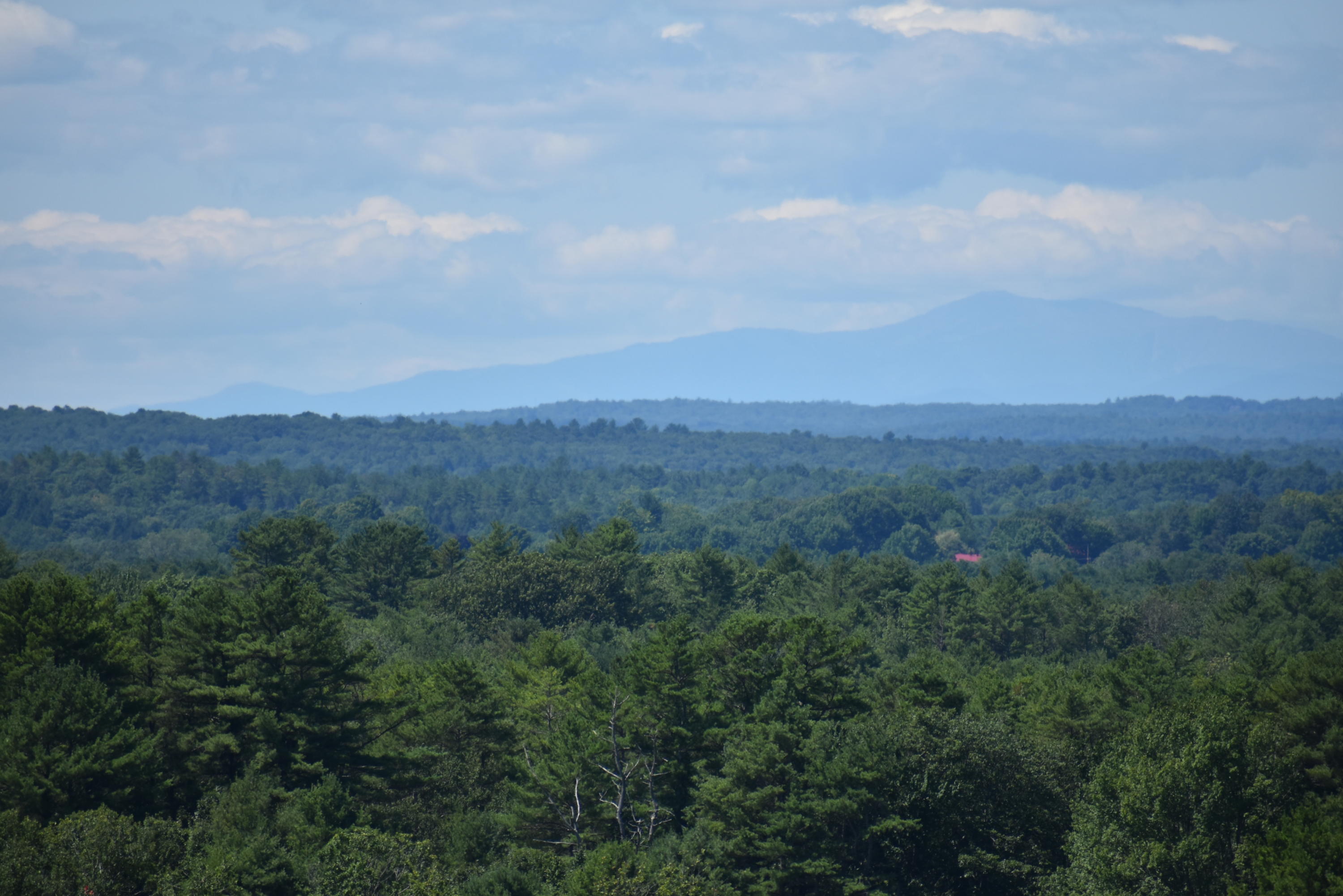 304 Pownal Road Freeport, ME 04032 - Photo 4 of 27 DSC_0401