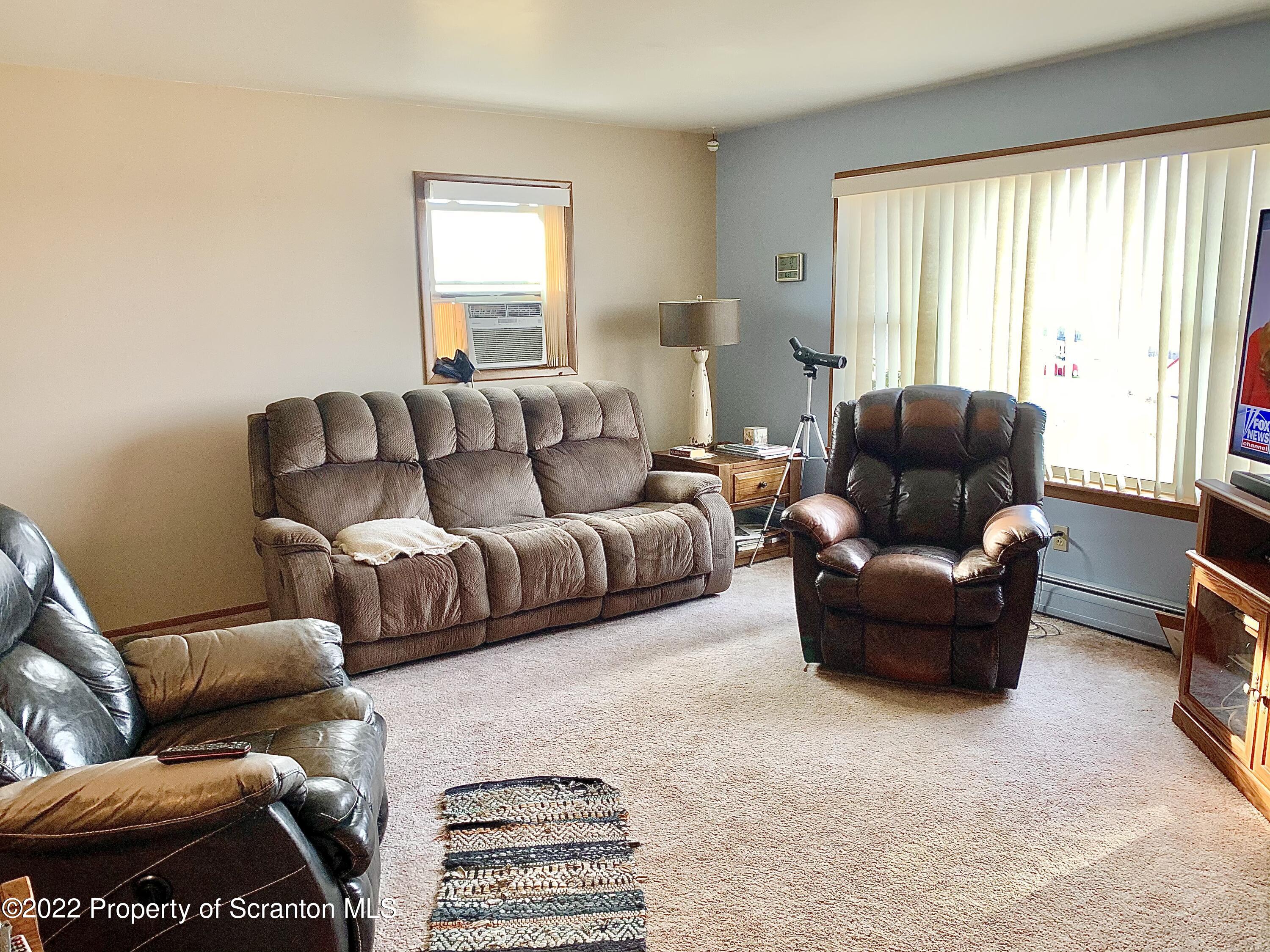 216 Manchester Road Rome, PA 18837 - Photo 2 of 28