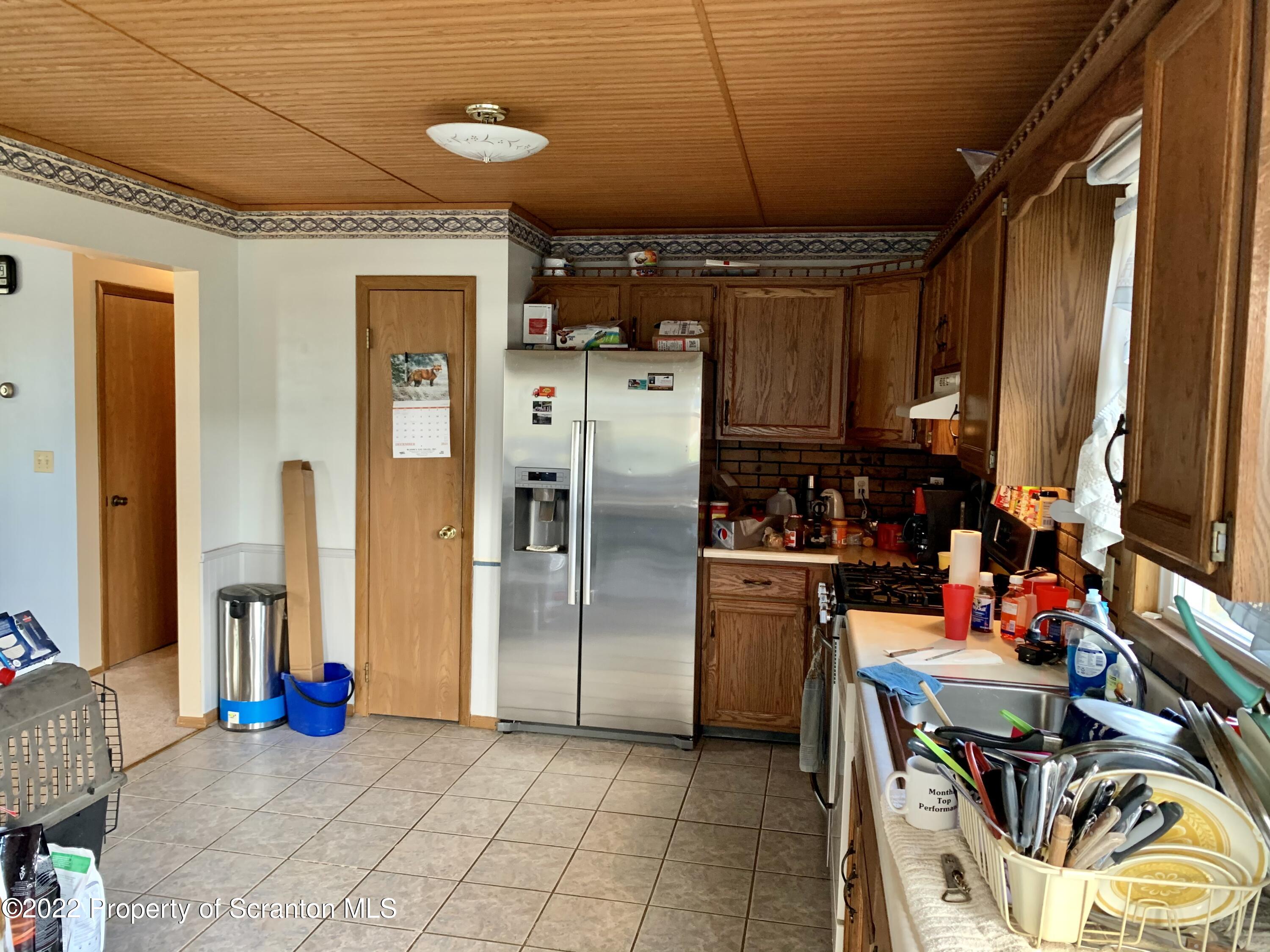 216 Manchester Road Rome, PA 18837 - Photo 3 of 28